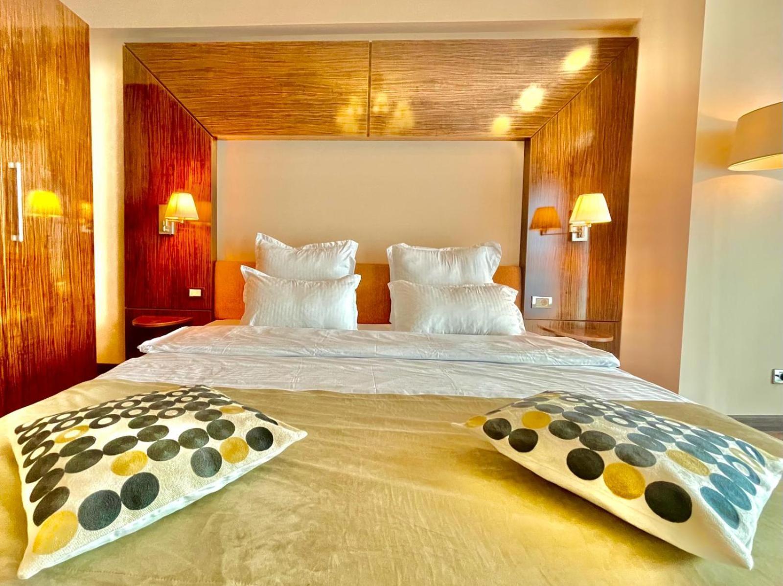 Yamaluxe Apartments - Bucuresti Ngoại thất bức ảnh